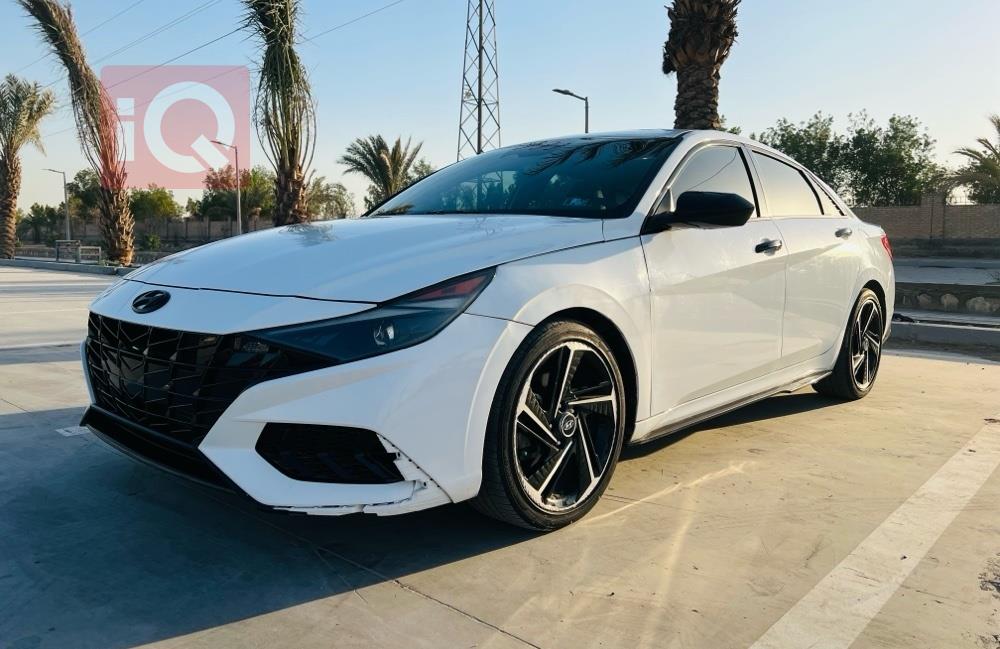 هيونداي النترا